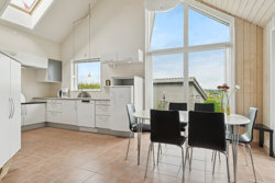 Havesvinget 11, Følle Strand, 8410 Rønde