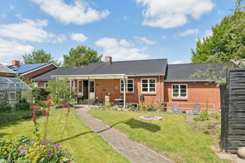 Torvet 4, 7470 Karup J
