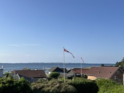 Rørsangervej 2, Følle Strand, 8410 Rønde