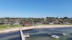 Rørsangervej 2, Følle Strand, 8410 Rønde
