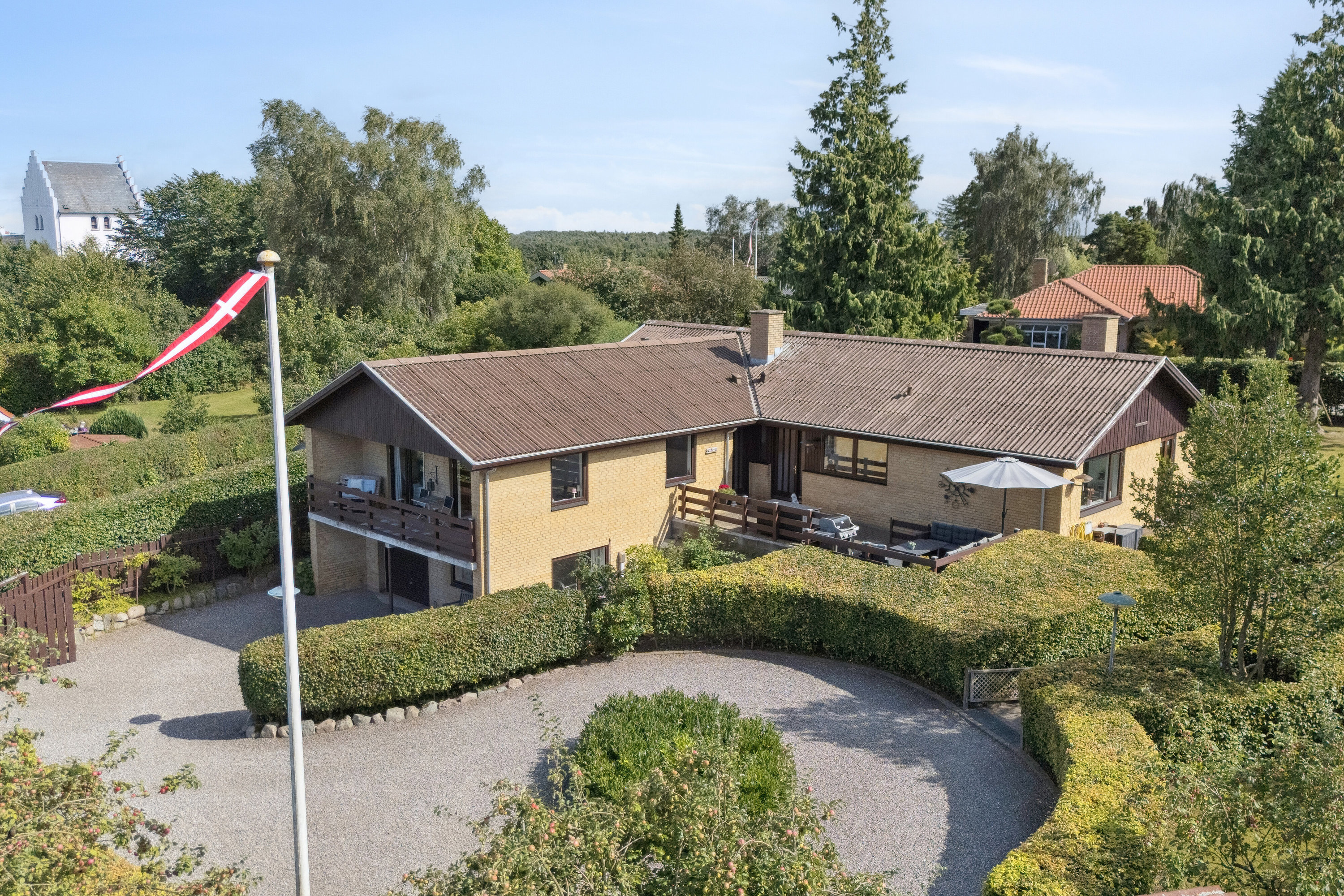 Villa på Kirkebakken 12 8500 Grenaa.