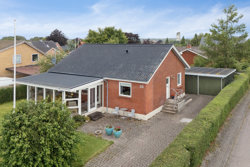 Vinkelvej 23, 8544 Mørke