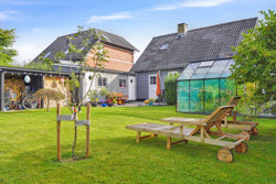 Nørregade 4, 8732 Hovedgård