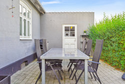 Nørregade 4, 8732 Hovedgård