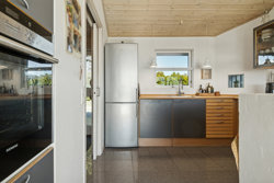 Stenhøjvej 11, Følle Strand, 8410 Rønde
