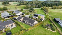 Lauritshøj 15, 8541 Skødstrup