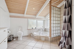 Lyngvej 25, Fjellerup Strand, 8585 Glesborg