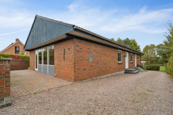 Tværvej 10, 9560 Hadsund