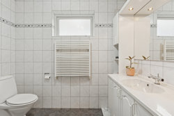 Skovvej 5, Staby, 6990 Ulfborg