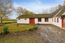 Lunddalsvej 1, Laurbjerg, 8870 Langå