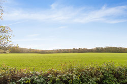 Lunddalsvej 1, Laurbjerg, 8870 Langå