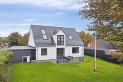 Kirkevej 3, 8670 Låsby