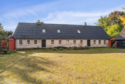 Hadstenvej 6, Laurbjerg, 8870 Langå