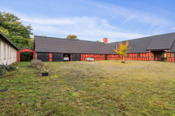 Hadstenvej 6, Laurbjerg, 8870 Langå