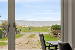 Strandvejen 110, Ugelbølle, 8410 Rønde