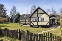 Hedeskovvej 1, Hedeskov, 8410 Rønde