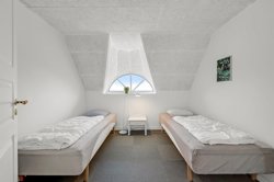 Fjordvejen 9, Gørding, 7570 Vemb