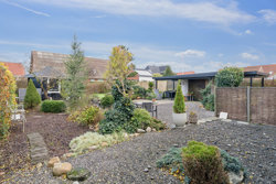 Svalevej 4, 6971 Spjald