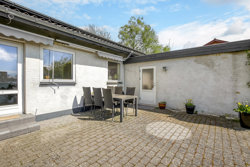 Drosselvej 8, 8410 Rønde