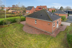 Hovedgaden 28, 8670 Låsby