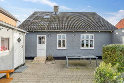 Nørregade 4, 8732 Hovedgård