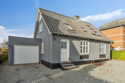 Nørregade 4, 8732 Hovedgård