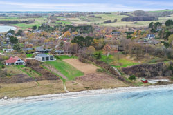 Strandgårdsvej 6, Begtrup, 8420 Knebel