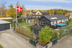 Grødehøjvænget 8, Feldballe, 8410 Rønde