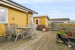 Blombjergvej 8, Følle Strand, 8410 Rønde