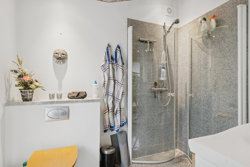 Blombjergvej 8, Følle Strand, 8410 Rønde