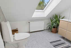 Rostvedvej 5, Rostved, 8410 Rønde