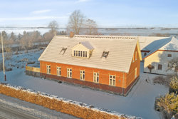 Fladstrupvej 20, Lyngby, 8570 Trustrup