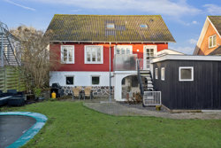 Højskolebakken 1, 7171 Uldum