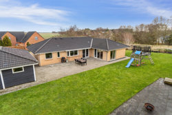 Højagervej 16, Farre, 8472 Sporup