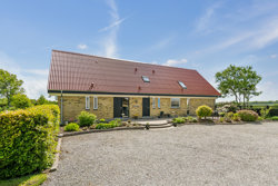 Sdr Vråvej 126, Refsnæs, 9760 Vrå