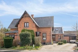 Gl Frijsenborgvej 30, 8450 Hammel