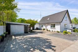 Tolstrupvej 53, 9700 Brønderslev