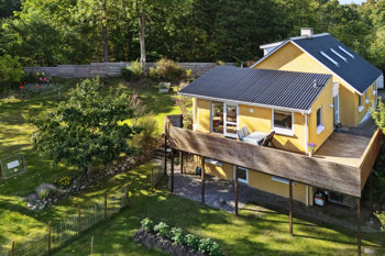 Rostvedvej 5, 8410 Rønde