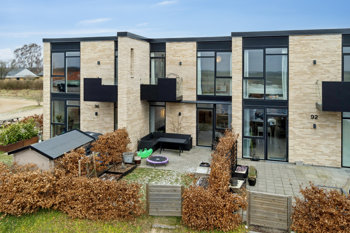 Præstegårdsvej 94, 8382 Hinnerup