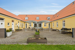 Hovedgaden 1A, Præstbro, 9330 Dronninglund