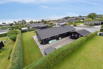 Valmuevej 11, 8410 Rønde