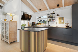 Midsommervej 4, Følle Strand, 8410 Rønde