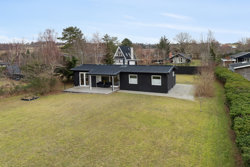 Rønne Alle 17, Begtrup, 8420 Knebel