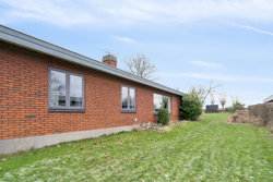 Rugvænget 1, Lime, 8544 Mørke