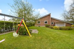 Stentofterne 18, 7600 Struer