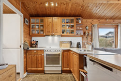 Solbakken 82, Skåstrup Str, 5400 Bogense