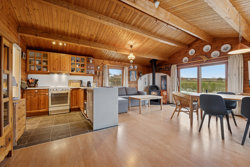 Solbakken 82, Skåstrup Str, 5400 Bogense