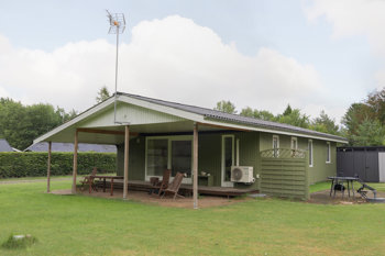 Ribisvej 8, 8410 Rønde