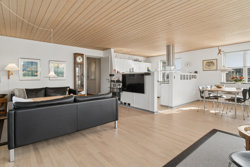 Gl. Kirkevej 6, 8420 Knebel