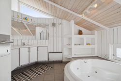 Strands Hoved 12, Strands, 8420 Knebel